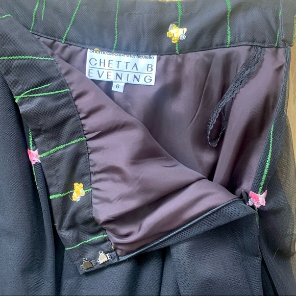 Black Tulle Maxi Skirt with embroidered floral border Vintage 90s balletcore - Picture 7 of 8